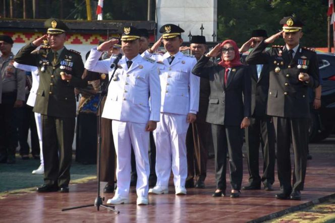 
 Maknai Hari Jadi Kota Metro ke-88, Wali Kota Pimpin Tabur Bunga untuk Pahlawan