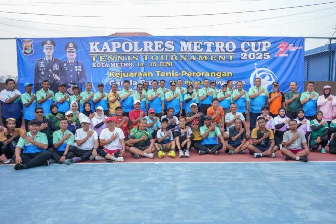 
 Meriahkan Hari Bhayangkara ke-79, Polres Metro Gelar Turnamen Tenis Kapolres Cup 2025